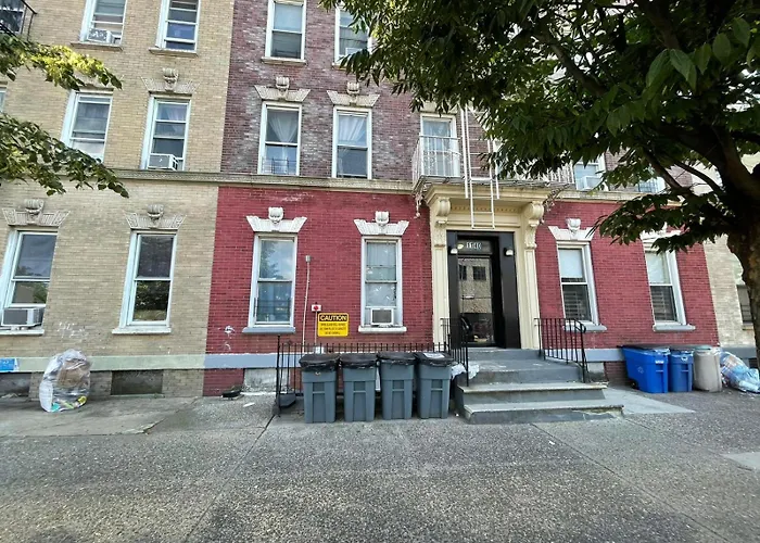 2 Bedrooms Flat 5 Minutes From Times Square