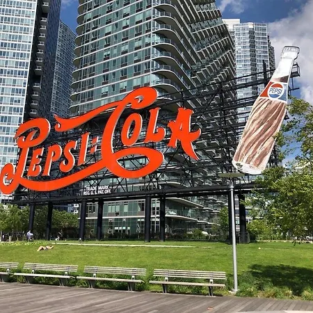 2 Bedrooms Flat 5 Minutes From Times Square New York City Exterior photo