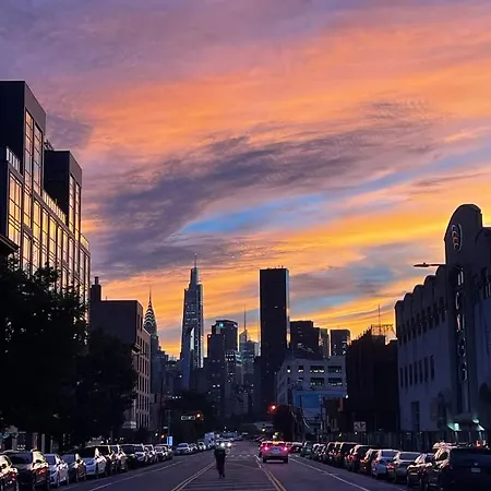 2 Bedrooms Flat 5 Minutes From Times Square New York City Exterior photo